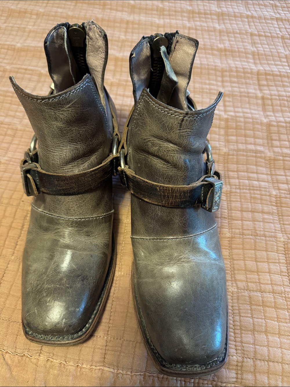 Freebird Truce booties Gray Leather Harness Boots - Classic Western Style size 8